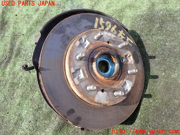5UPJ-15964295]パジェロ(V75W)左フロントナックルハブ 中古_m0001.jpg