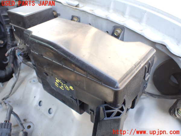 5UPJ-15966742]パジェロ(V75W)ヒューズボックス2 中古_m0001.jpg