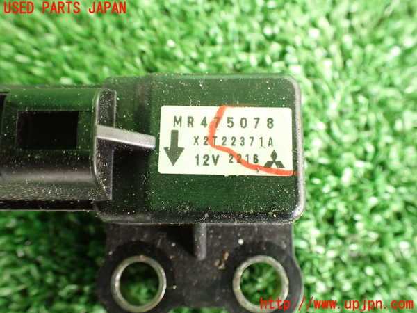 5UPJ-15996381]ランエボ7 GT-A(CT9A)センサー1 中古_m0003.jpg