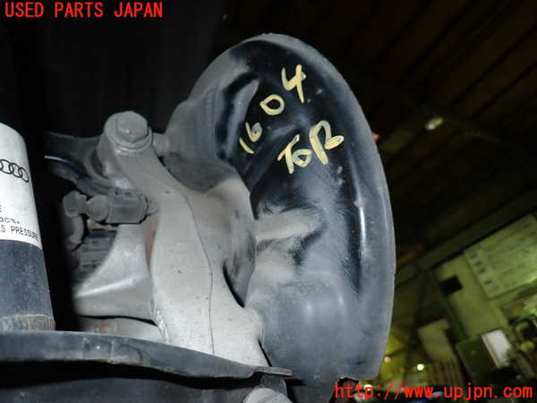 5UPJ-16044300]アウディ・TT クーペ(FVCJS)右リアナックルハブ 中古_m0002.jpg