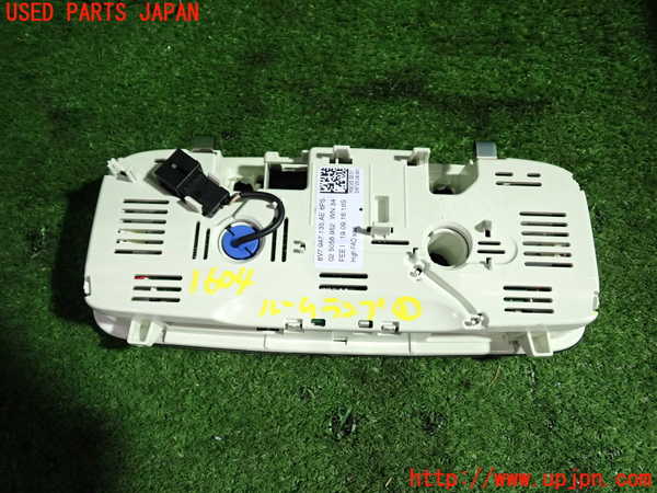 5UPJ-16046411]アウディ・TT クーペ(FVCJS)ルームランプ1 中古_m0003.jpg