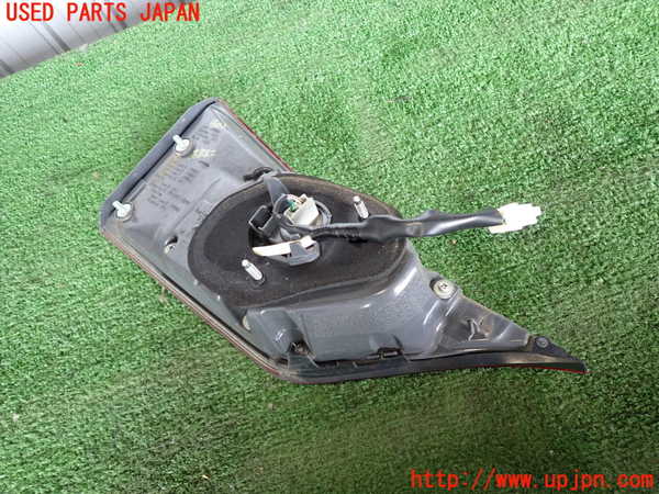 2UPJ-16051550]レクサス・GS350(GRL10)右リアフィニッシャー 中古_m0002.jpg