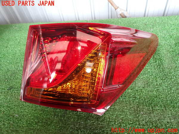 5UPJ-16051530]レクサス・GS350(GRL10)右テールランプ 中古_m0001.jpg