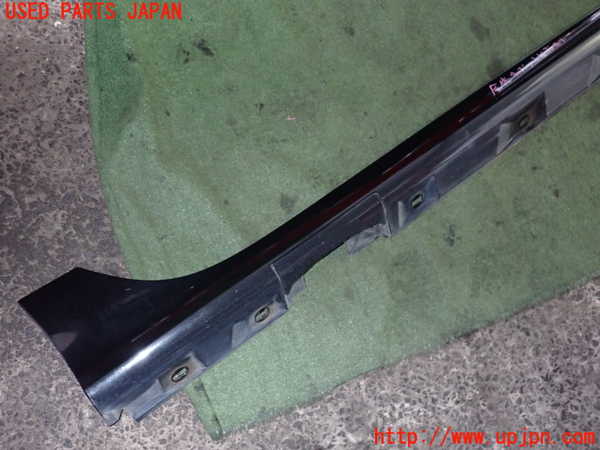 2UPJ-16061390]アウディ・A7 スポーツバック(4GCGWC)右サイドステップ 中古_m0003.jpg