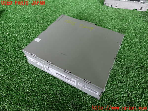 2UPJ-16066470]アウディ・A7 スポーツバック(4GCGWC)ラジオ 中古_m0001.jpg