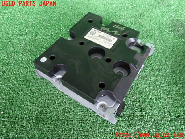 2UPJ-16066660]アウディ・A7 スポーツバック(4GCGWC)TVチューナー 中古_m0001.jpg
