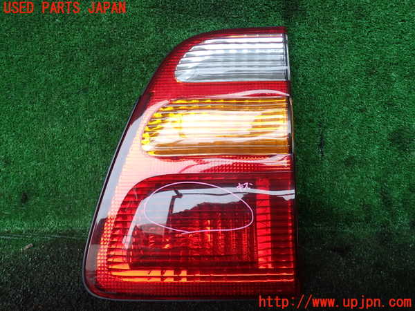 1UPJ-16071550]ランクル100系(HDJ101K)右リアフィニッシャー 中古_m0001.jpg