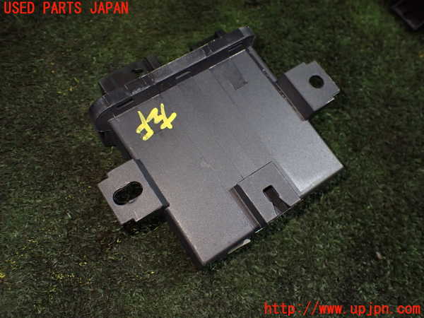 5UPJ-16086152]レンジローバー イヴォーク(LV2A)コンピューター7 (ヘッドライトコントロール) 中古_m0002.jpg
