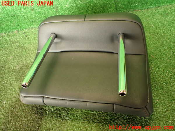 5UPJ-16137150]クラウン アスリート ハイブリッド(AWS210)右2列目ヘッドレスト 中古_m0003.jpg