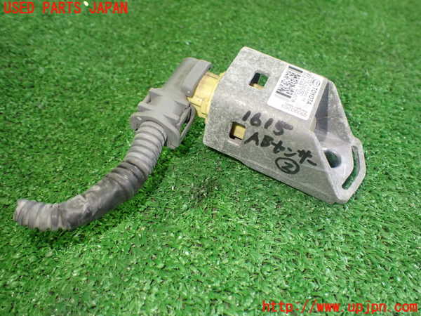 5UPJ-16156357]ソアラ(UZZ40)エアバッグセンサー2 中古 レクサス・SC430_m0001.jpg