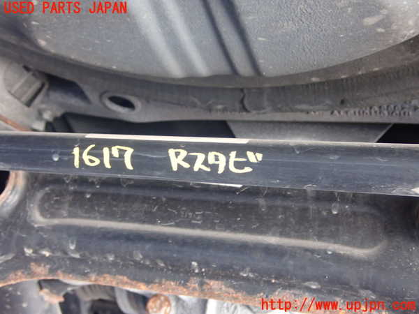 2UPJ-16175445]アウディ・Q7(4LCJTS)リアスタビライザー 中古_m0001.jpg