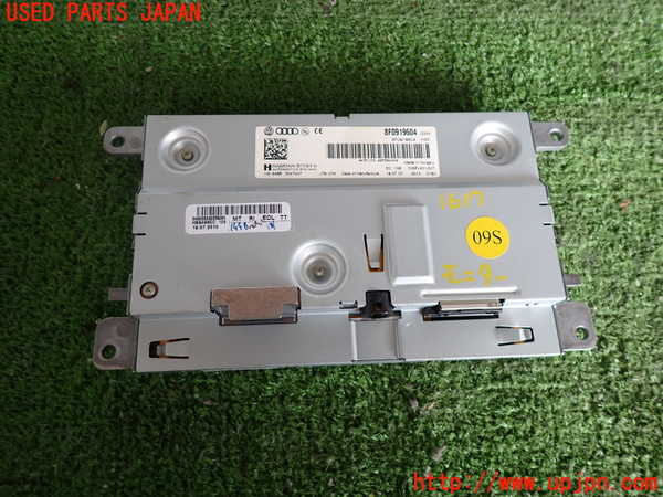 2UPJ-16176629]アウディ・Q7(4LCJTS)モニター 中古_m0002.jpg