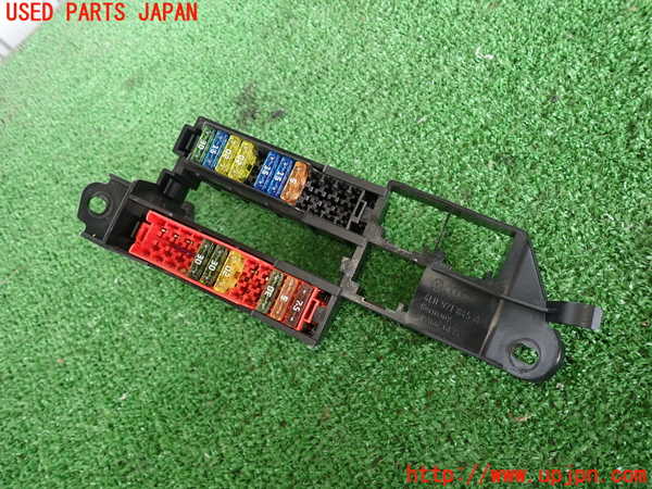 2UPJ-16176743]アウディ・Q7(4LCJTS)ヒューズボックス3 中古_m0001.jpg