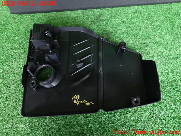 5UPJ-16182160]BMW 116i(1A16)(F20)エンジンアッパーカバー 中古_m0002.jpg