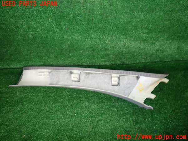 5UPJ-16187655]BMW 116i(1A16)(F20)右フロントピラートリム 中古_m0002.jpg
