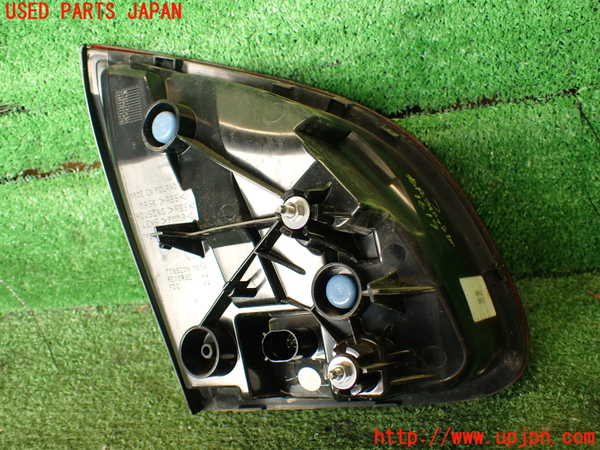 2UPJ-16191550]ポルシェ・カイエン(92AM5502)右リアフィニッシャー 中古_m0004.jpg