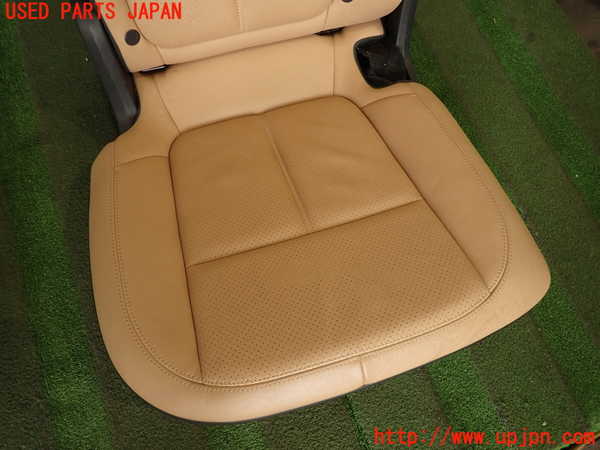 2UPJ-16197405]ポルシェ・カイエン(92AM5502)右リアシート 中古_m0002.jpg