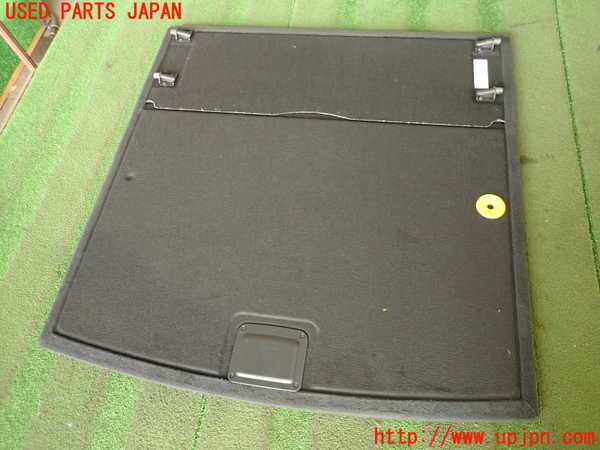 2UPJ-16197771]ポルシェ・カイエン(92AM5502)ラゲッジトレイ1 中古_m0004.jpg