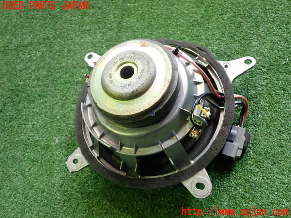 5UPJ-16206530]ソアラ(UZZ40)ウーハー 中古 レクサス・SC430_m0002.jpg