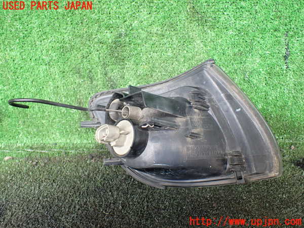 1UPJ-16211152]デリカ スペースギア(PD6W)左コーナーランプ 中古_m0003.jpg