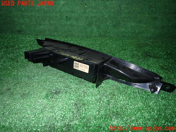 5UPJ-16247850]インプレッサ WRX-STi(GRB)時計 中古_m0002.jpg