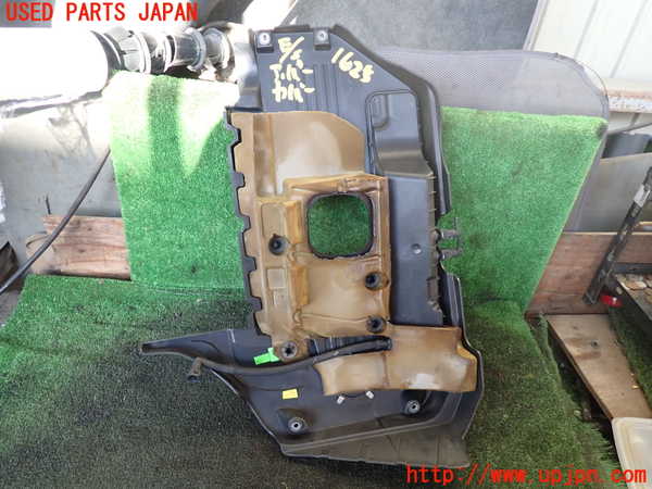 1UPJ-16252160]BMW X6(FG30 E71)エンジンアッパーカバー 中古_m0003.jpg