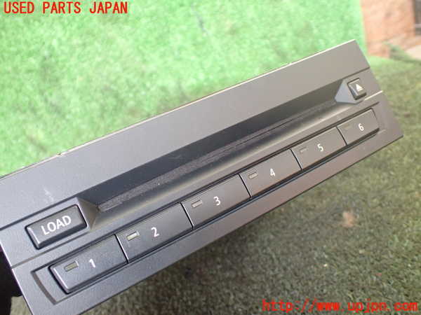 1UPJ-16256505]BMW X6(FG30 E71)CDチェンジャー 中古_m0002.jpg