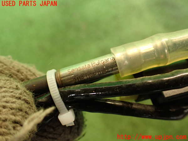 5UPJ-16286330]ベンツ A200 d セダン W247(177112)排気温センサー 中古_m0003.jpg