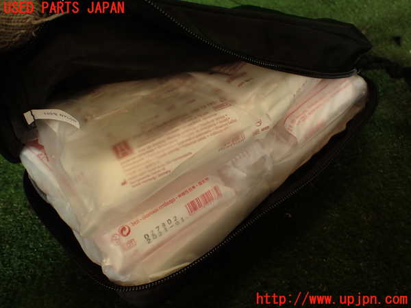 2UPJ-16287805]ベンツ A200 d セダン W247(177112)車載工具 中古_m0005.jpg