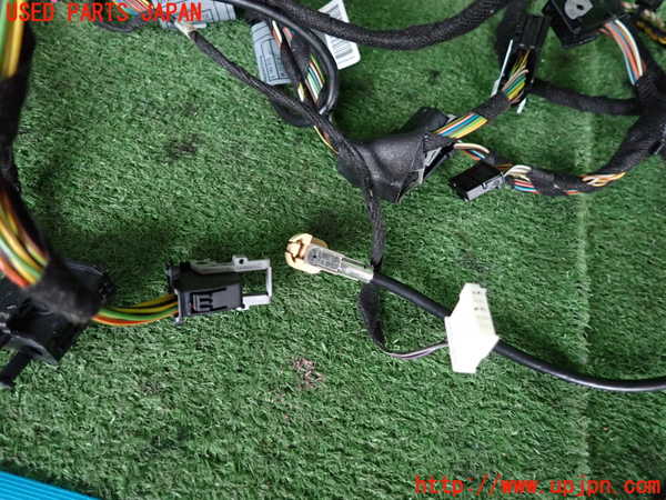 5UPJ-16346806]BMW 335i クーペ(WB35)(E92)ハーネス1 中古_m0002.jpg