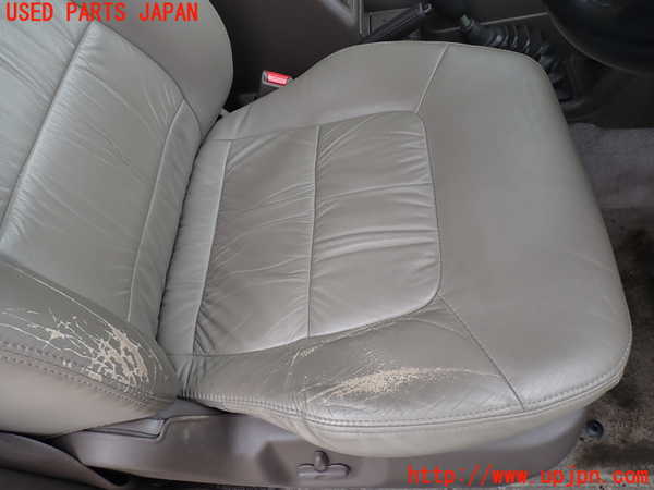 5UPJ-16367035]パジェロ(V45W)運転席シート 中古_m0003.jpg