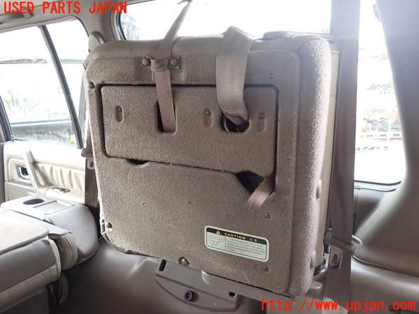 5UPJ-16367235]パジェロ(V45W)右3列目シート 中古_m0005.jpg