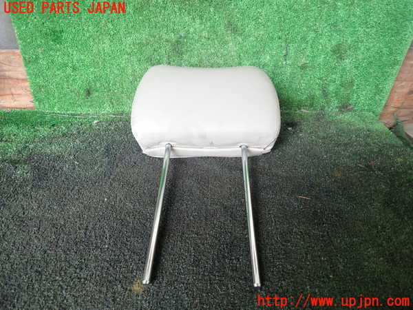 5UPJ-16367150]パジェロ(V45W)右2列目ヘッドレスト 中古_m0003.jpg