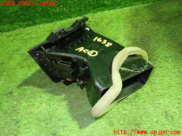 1UPJ-16387526]BMW 528i(FR30 F10)エアコン吹き出し口1 (右) 中古_m0003.jpg
