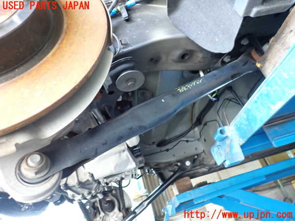 5UPJ-16395325]レンジローバー イヴォーク(LV2XB)右リアテンションロッド 中古_m0001.jpg