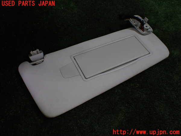 5UPJ-16397625]レンジローバー イヴォーク(LV2XB)室内サンバイザー右側 中古_m0002.jpg