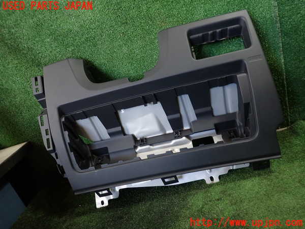 5UPJ-16397693]レンジローバー イヴォーク(LV2XB)内装トリム類3 中古_m0001.jpg