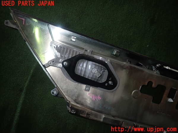 1UPJ-16401559]ヴェルファイア(GGH20W)リアフィニッシャー ジャンク部品取り_m0002.jpg