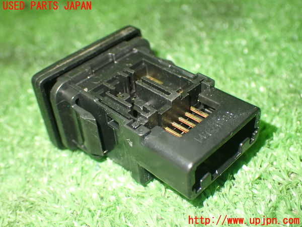 1UPJ-16406309]ヴェルファイア(GGH20W)スイッチ4 (AC100V) 中古_m0003.jpg