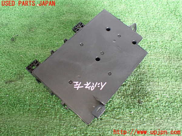 5UPJ-16416741]アウトランダーPHEV(GG3W)ヒューズボックス1 中古_m0002.jpg