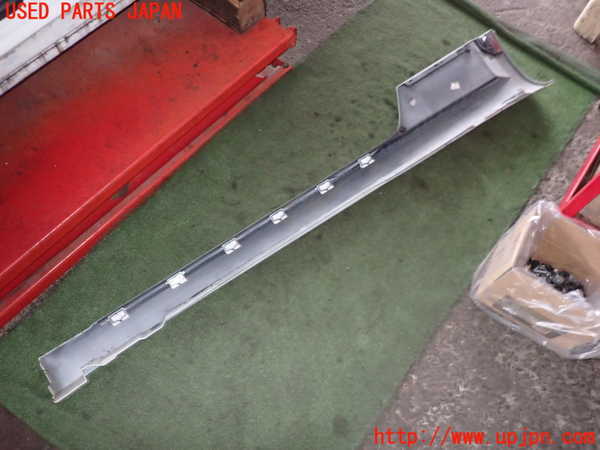 2UPJ-16421390]アウディ・TT クーペ(FVCHH)右サイドステップ 中古_m0005.jpg