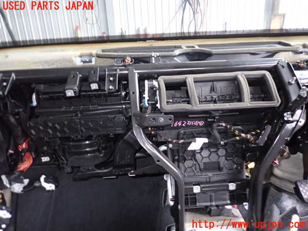 2UPJ-16426081]アウディ・TT クーペ(FVCHH)エバポレーター1 中古_m0001.jpg