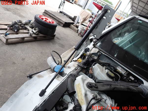 2UPJ-16431068]ジャガー・XE(JA2NA)ボンネットダンパー 中古_m0001.jpg