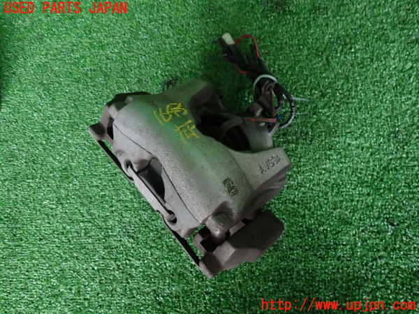 2UPJ-16434085]ジャガー・XE(JA2NA)左フロントキャリパー 中古_m0001.jpg