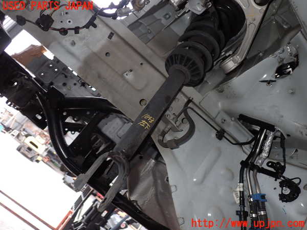 2UPJ-16435025]ジャガー・XE(JA2NA)左フロントストラット 中古_m0001.jpg