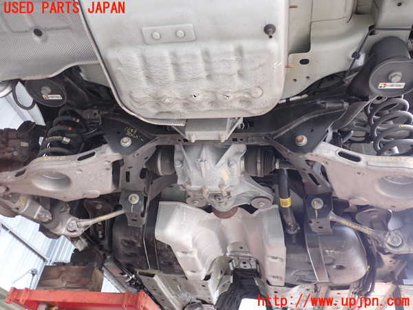 2UPJ-16435295]ジャガー・XE(JA2NA)リアメンバー 中古_m0001.jpg