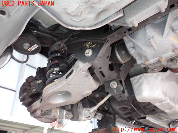 2UPJ-16435295]ジャガー・XE(JA2NA)リアメンバー 中古_m0002.jpg