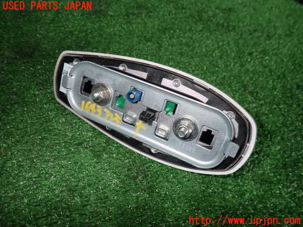 2UPJ-16436550]ジャガー・XE(JA2NA)アンテナ 中古_m0003.jpg