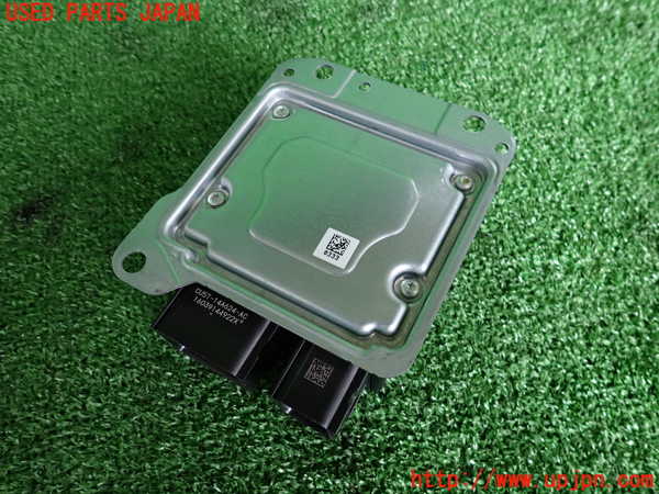 2UPJ-16436145]ジャガー・XE(JA2NA)エアバッグコンピューター 【展開済】【ジャンク品】 中古_m0002.jpg