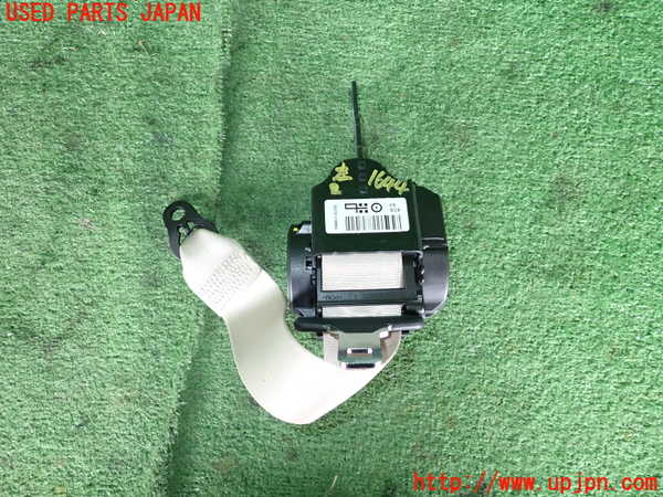 5UPJ-16447185]BMW 320i(8A20)(F30)左2列目シートベルト 中古_m0002.jpg
